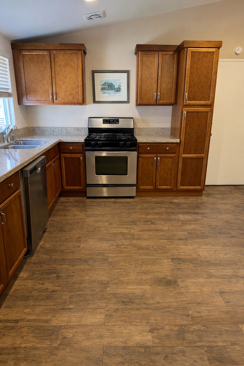 Building Photo - 148 Galsworthy St