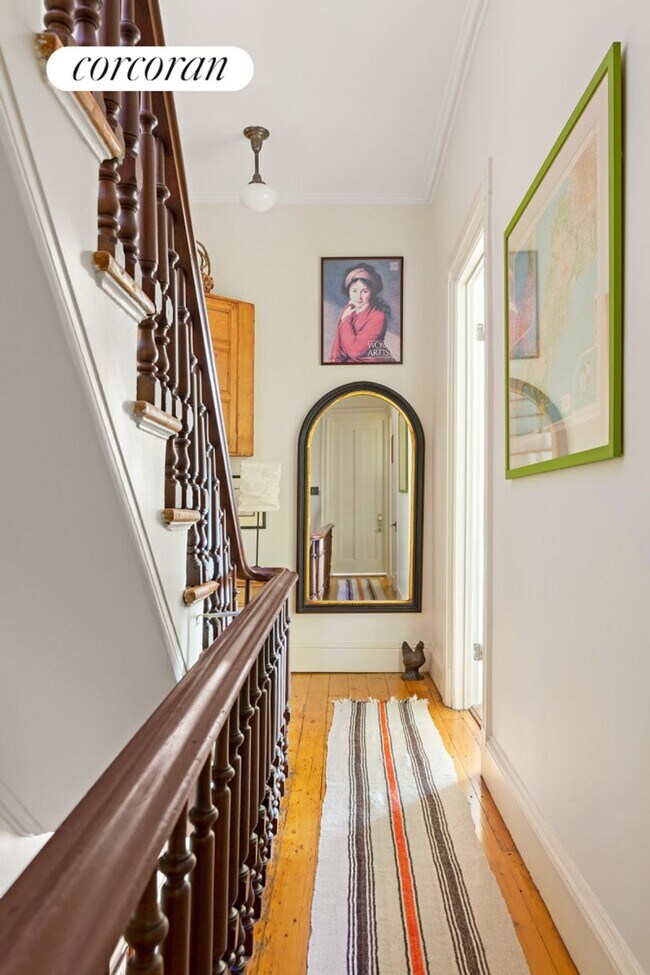 Building Photo - 149 St Marks Ave