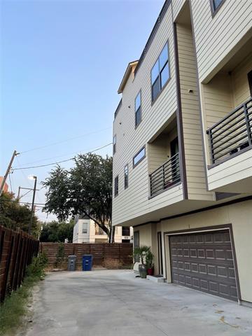 Building Photo - 4115 Delano Pl