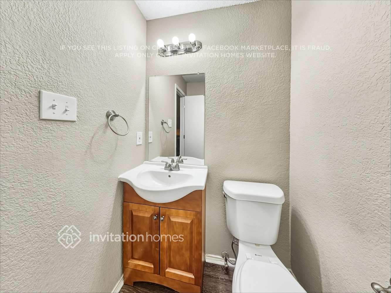 Building Photo - 510 Del Mar Dr