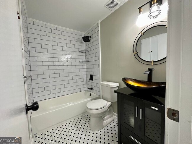 Building Photo - 1228 GA-92
