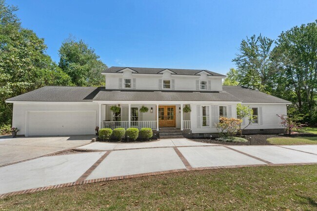 Building Photo - 5704 Woodside Ave