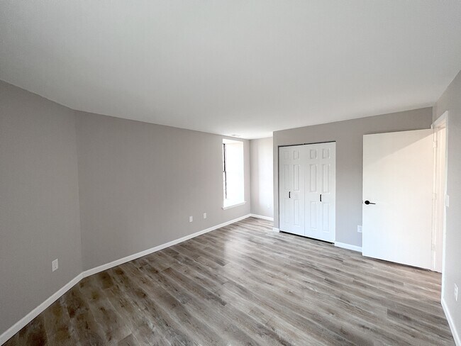 Building Photo - 15 Prospect St