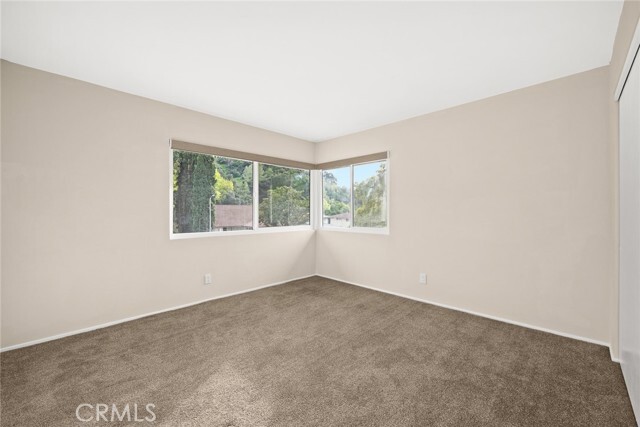 Building Photo - 1653 Vía Del Rey