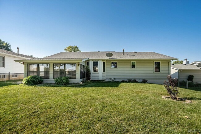 Building Photo - 2941 Park Valley Dr