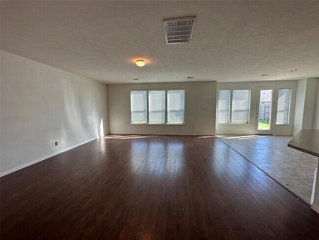 Building Photo - 4322 Foster Gardens Ln