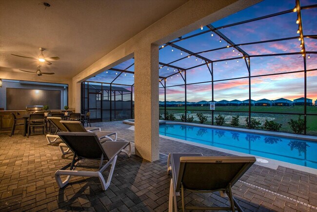 Building Photo - 3074 Mahalo Dr