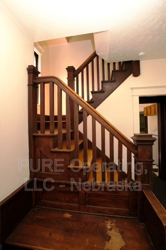 Building Photo - 1474 Spencer St