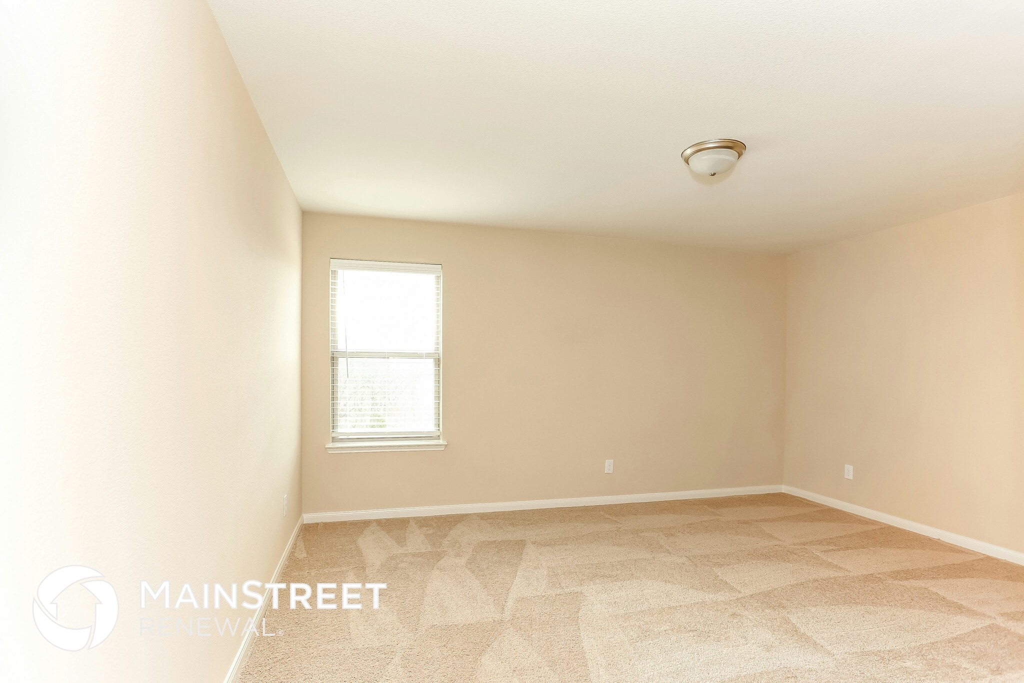 Building Photo - 1421 Park Trails Blvd