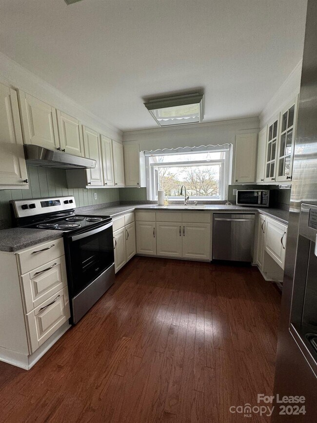 Building Photo - 2793 NC-268