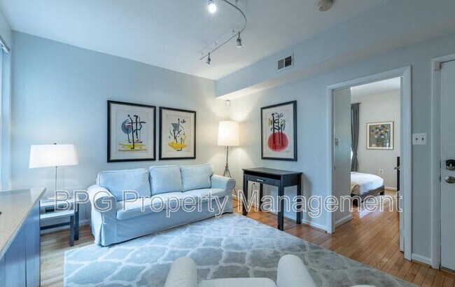 Building Photo - 1512 10th St NW