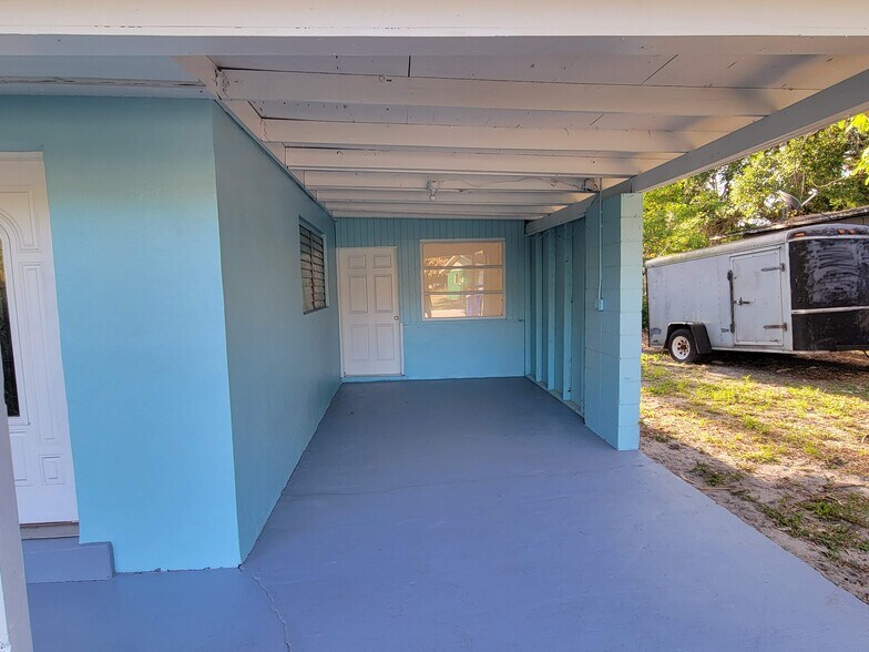 Building Photo - 4896 35th Ave