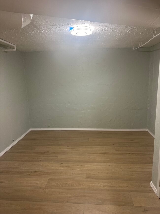 Building Photo - 2549 NW 23rd St