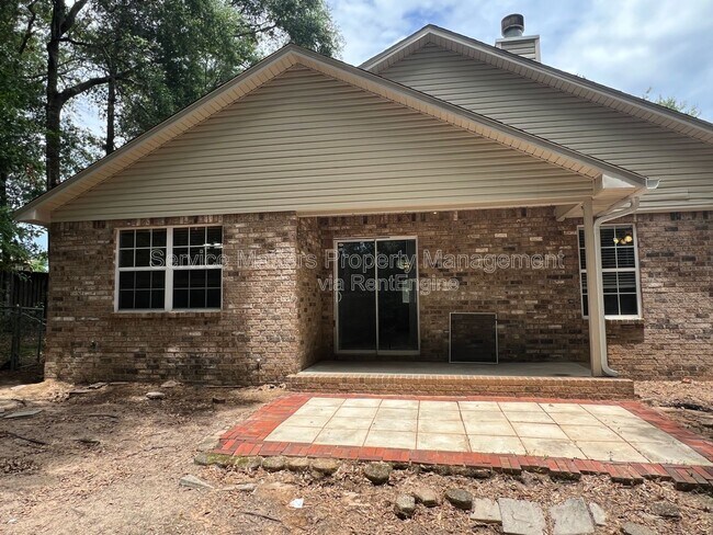Building Photo - 5959 Sleepy Hollow Ct