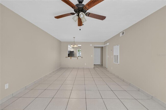 Building Photo - 13829 Timberland Dr