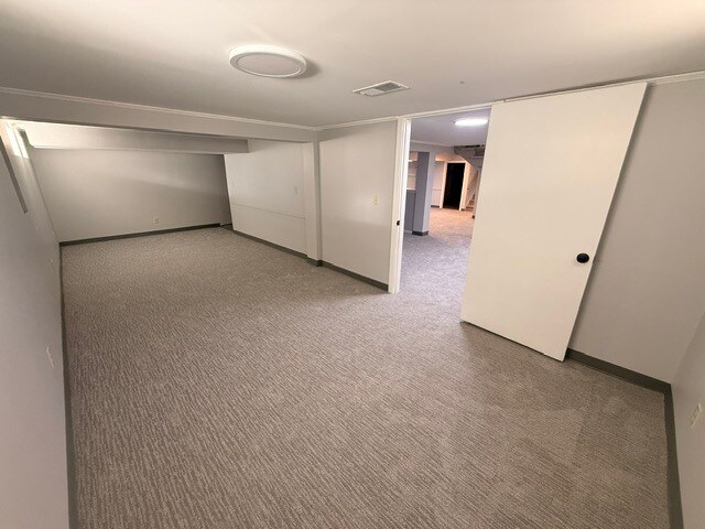 Building Photo - 31 Manning Dr