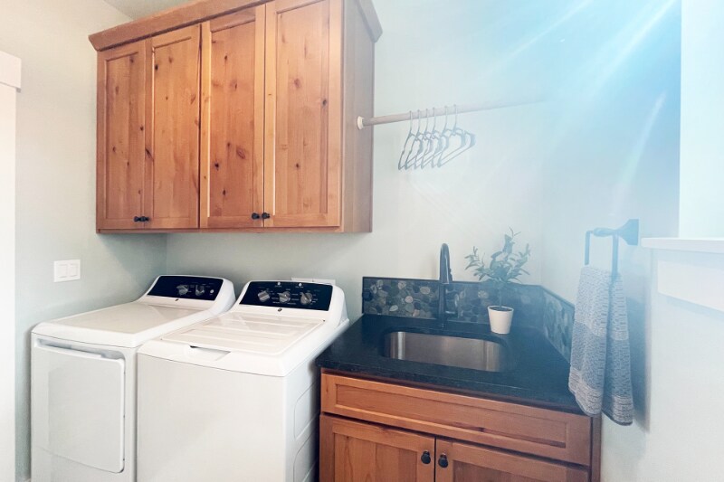 Building Photo - 10340 NW Pacific Coast Hwy