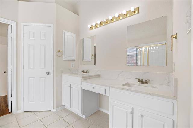 Building Photo - 433 Spring Air Dr