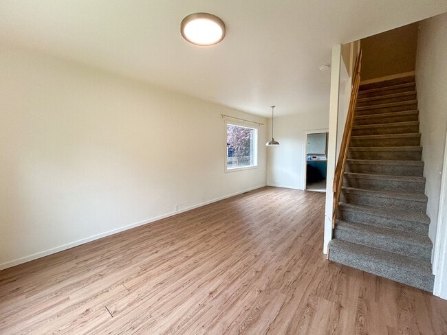 Building Photo - 19th - GPM351N-4