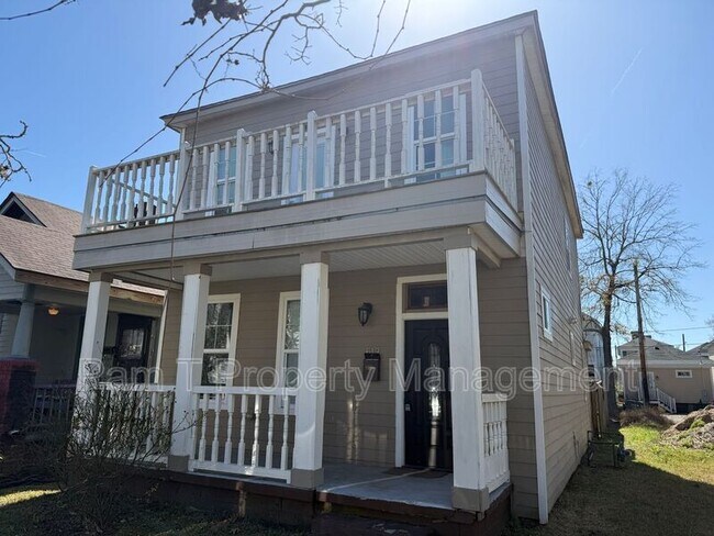 Building Photo - 513 E 33rd St