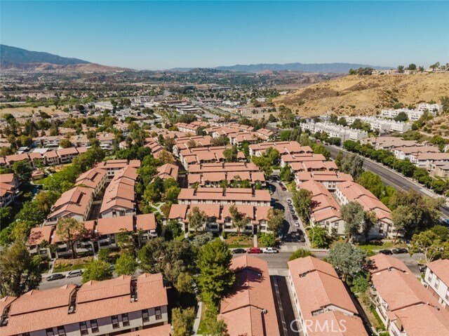 Building Photo - 18185 W Sundowner Way