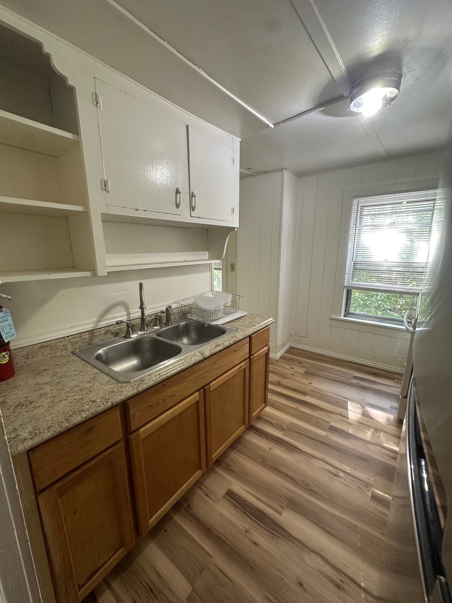 Building Photo - 509 E Buffalo St