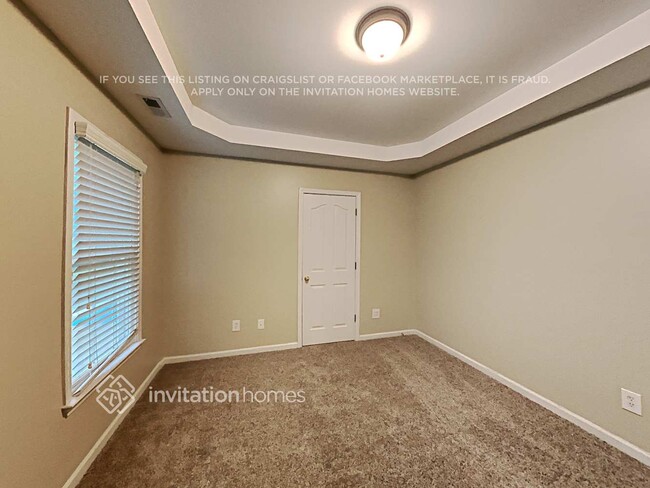 Building Photo - 134 Eastlake Landing