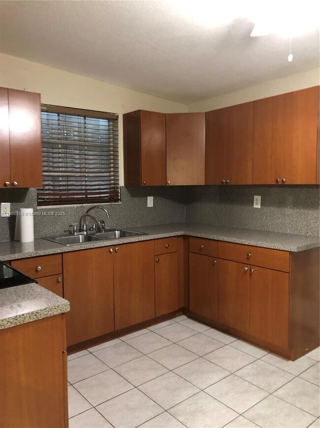 Building Photo - 11860 SW 168th Terrace