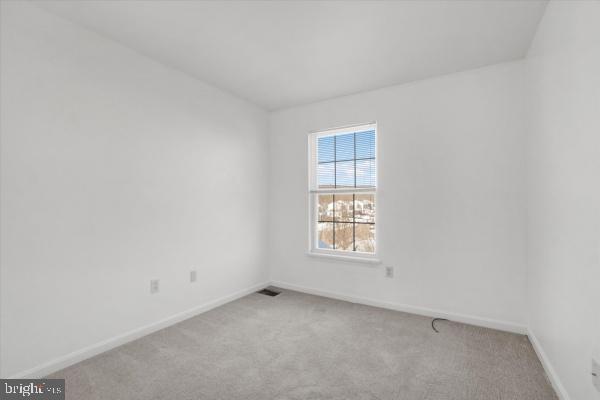 Building Photo - 655 Fisher Dr