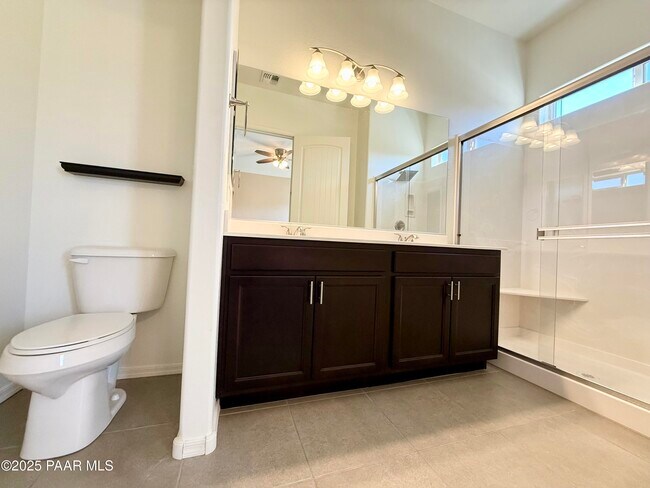 Building Photo - 5234 N Elliot Ave