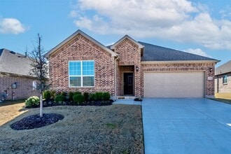 Building Photo - 1260 Sharp St