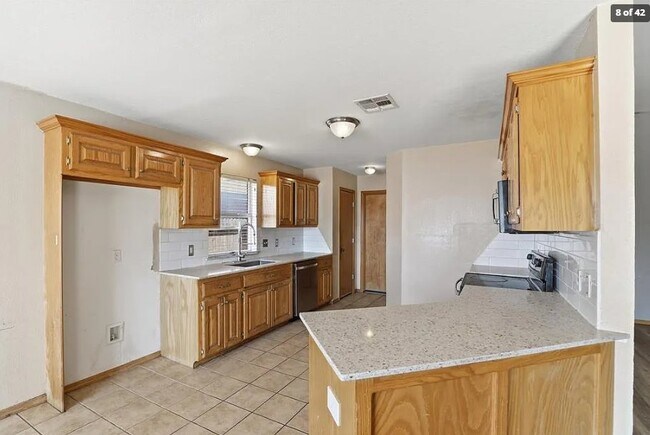 Building Photo - 2204 NW 157th St
