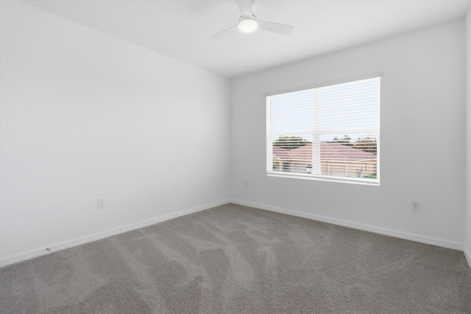 Building Photo - 35515 Mahwah Ave