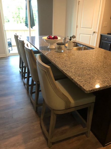 Building Photo - 8220 Waxhaw Hwy