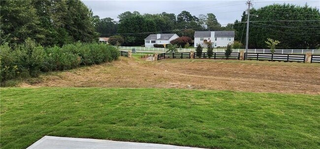 Building Photo - 3600 Cattle Field X-ing