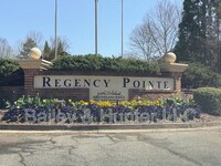 Building Photo - 3365 Regent Pl SW