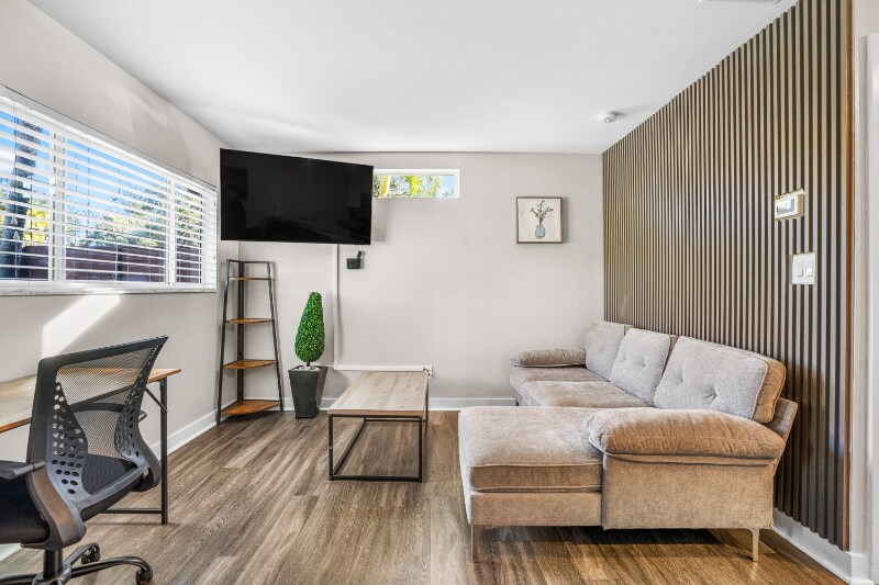 Building Photo - 202 N Fremont Ave