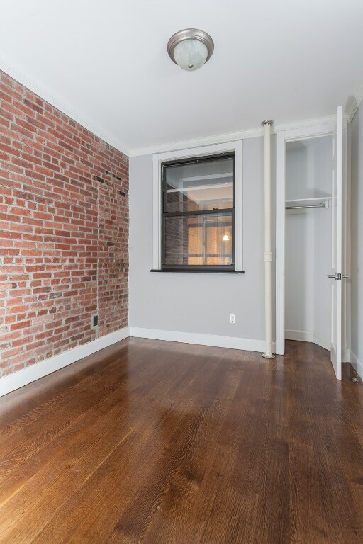 Building Photo - 434 W 52nd St