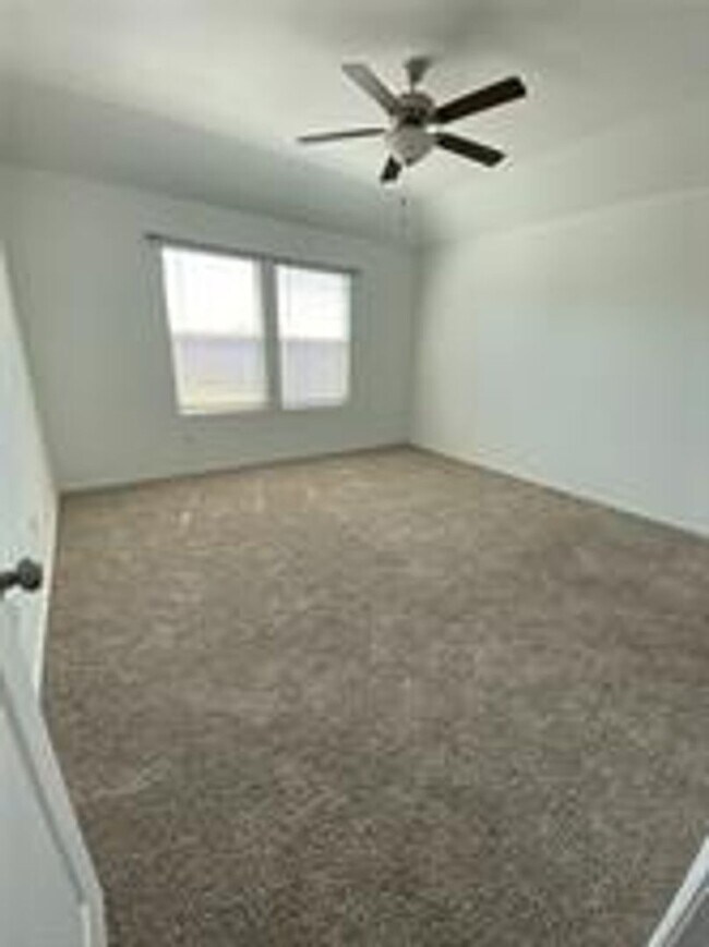 Building Photo - 112 Wolseley Dr