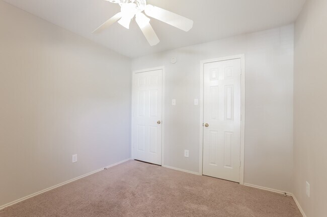 Building Photo - 12114 English Brook Cir