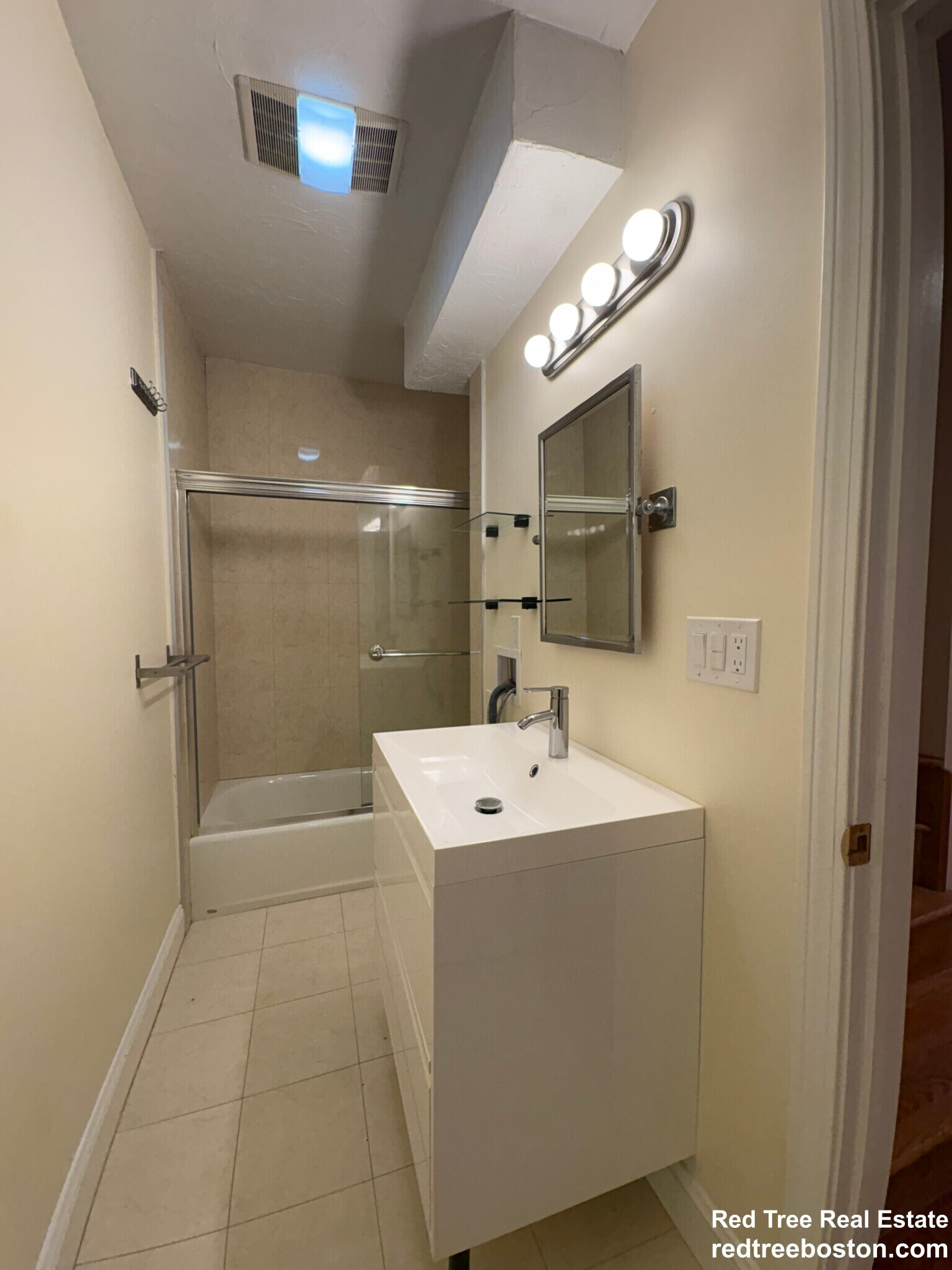 Building Photo - 195 Winthrop Rd