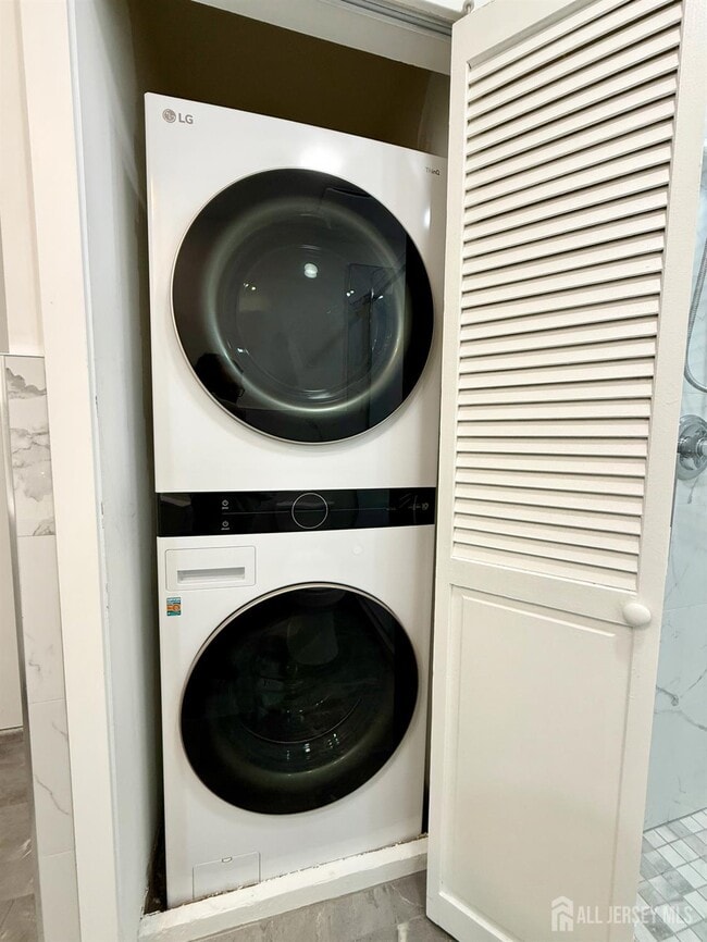 Building Photo - 263 Crosspointe Dr