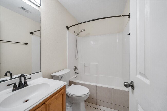 Building Photo - 273 Mesa View