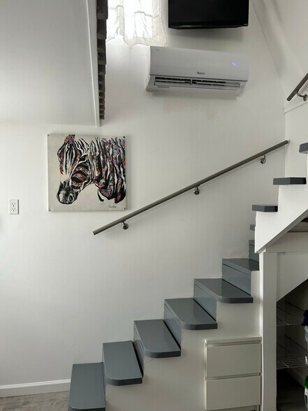 Building Photo - 1709 Furey Dr