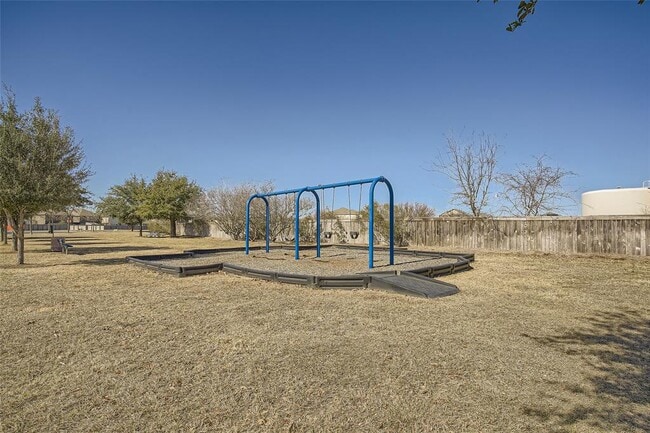 Building Photo - 7101 Spirit Hill Rd