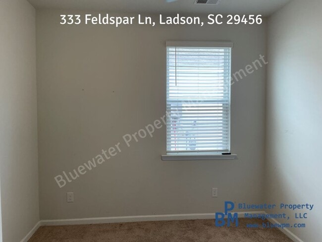 Building Photo - 333 Feldspar Ln