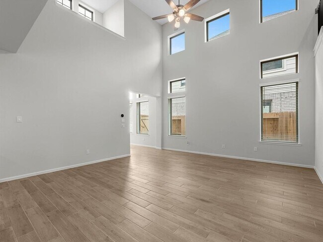 Building Photo - 10719 Starry Farm Wy