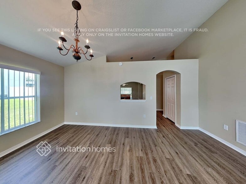 Building Photo - 4124 Sophia Blvd