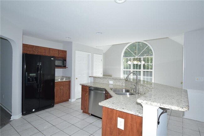 Building Photo - 2030 Hunters Trail Dr