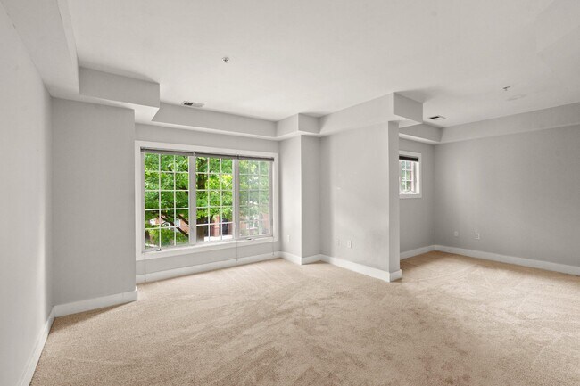 Building Photo - 9625 Milestone Way